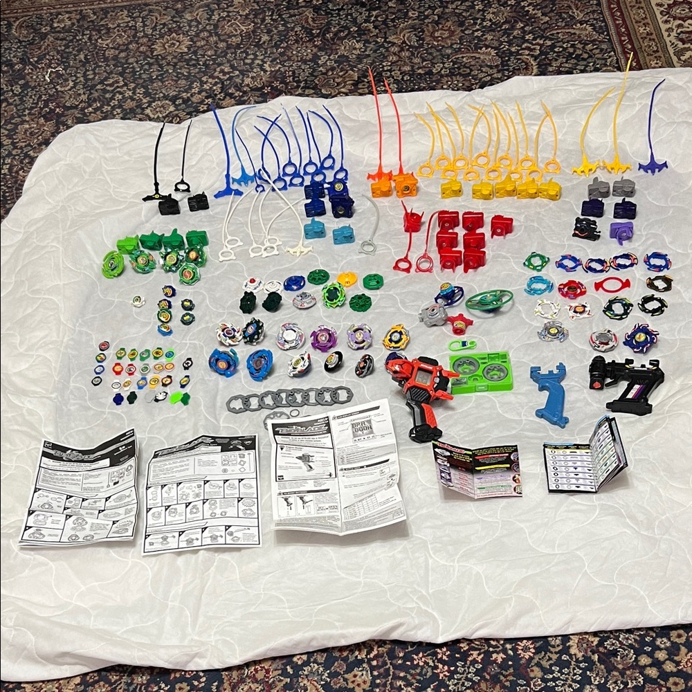 VINTAGE Hasbro Colorful Beyblade Set